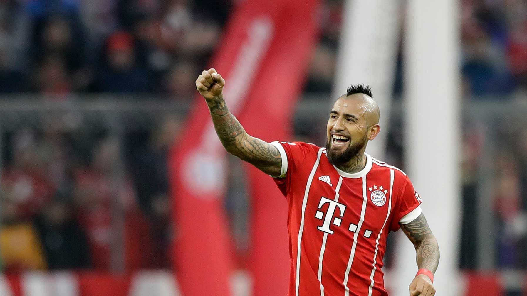 Arturo Vidal will sign a three-year deal after having a medical in the next few days, Barca said in a statement.
