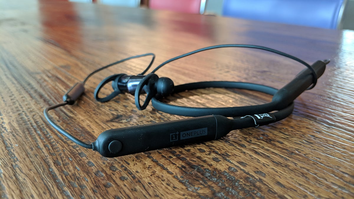Wireless Headphones OnePlus Bullets and RHA MA650 Reviewed