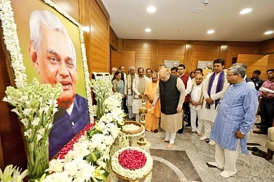 New Delhi: BJP chief Amit Shah inaugurates a day-long meeting of the BJP Chief Ministers