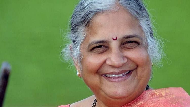 Video of Sudha Murty Aiding Kerala Flood Relief Efforts Goes Viral