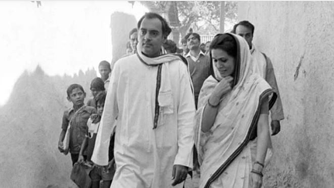 Former Prime Minister Rajiv Gandhi with wife Sonia Gandhi during an election tour in Amethi.