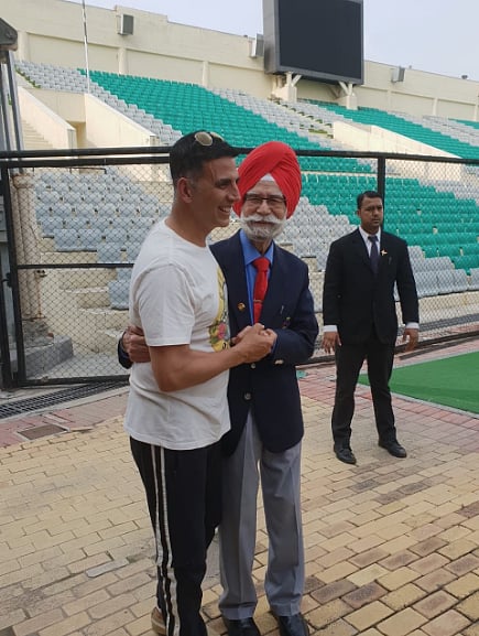 How Truly Inspired Is Gold From The Indian Olympic Win Of 1948 Hockey sur glace aux jeux olympiques de 1948 edition of the ice hockey torunament during the olympic winter games.