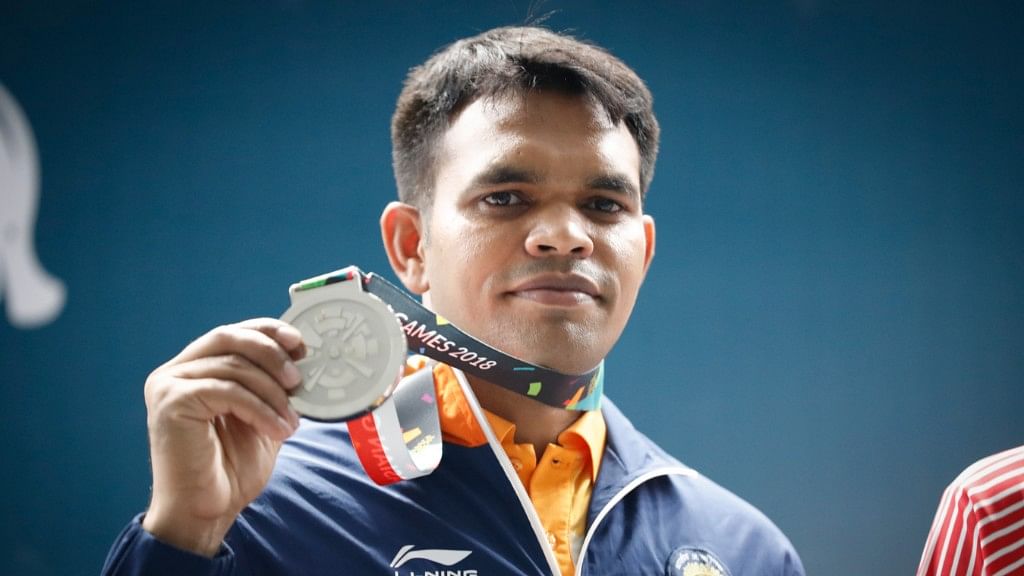 India’s Deepak Kumar produced a late surge to steal a silver in the men’s 10m rifle event at the 2018 Asian Games.