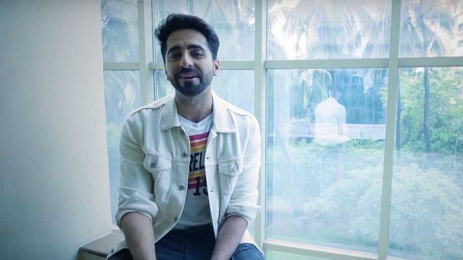 Just like Ayushmann Khurrana’s style game, Realme 2 is #ANotchAbove.