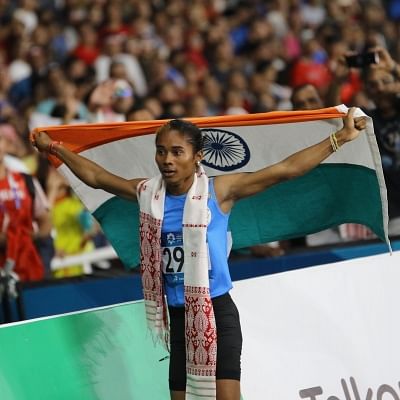  Hima Das suffered a back muscle spasm during the 400m heat race on the opening day Asian Athletics Championships