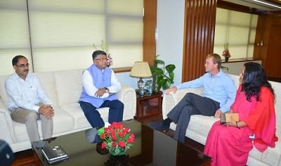 New Delhi: Union Electronics and Information Technology and Law and Justice Minister Ravi Shankar Prasad meets WhatsApp CEO Chris Daniels, in New Delhi on Aug 21, 2018. (Photo: IANS/Twitter/@rsprasad)