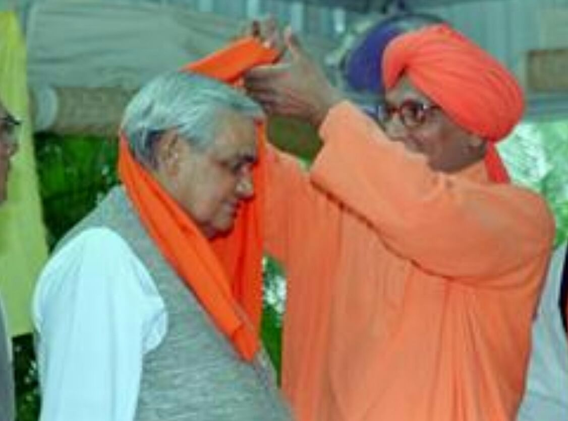 ‘This is not Atal’s Bharat’ says Swami Agnivesh after being attacked by BJP workers outside party’s office. 