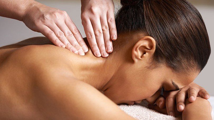 Anti-stress head, neck and shoulder massage