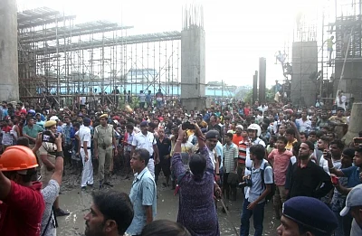 Kolkata: Rescue operations underway at the site where a bridge collapsed in South Kolkata