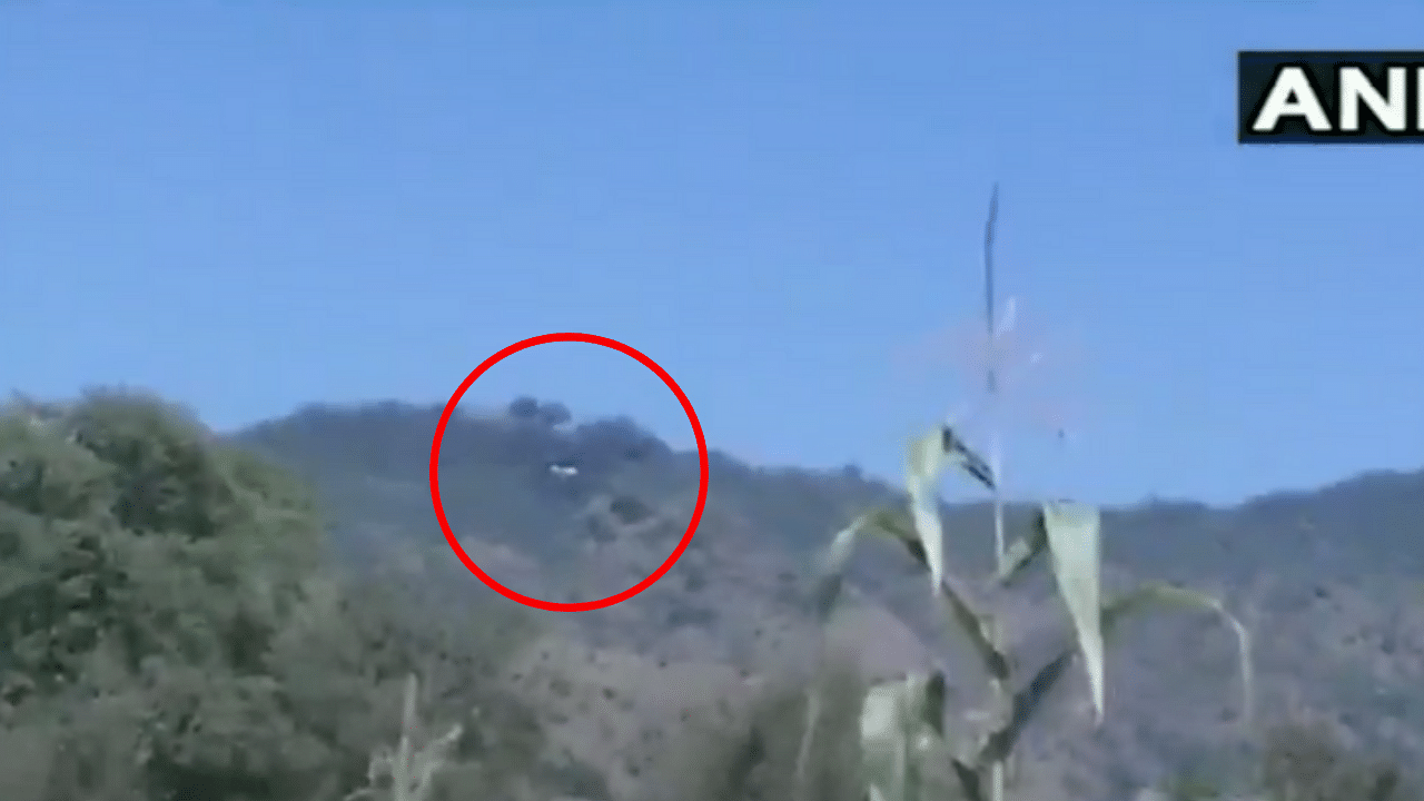 A Pakistani helicopter on Sunday, 30 September, violated Indian airspace in Poonch district of Jammu and Kashmir.