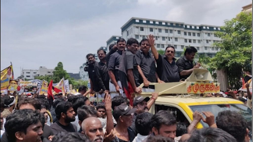 MK Alagiri, the former DMK cabinet minister and son of the late founder of the party, Karunanidhi has taken out a ‘peace rally’ to mourn the death of his father.