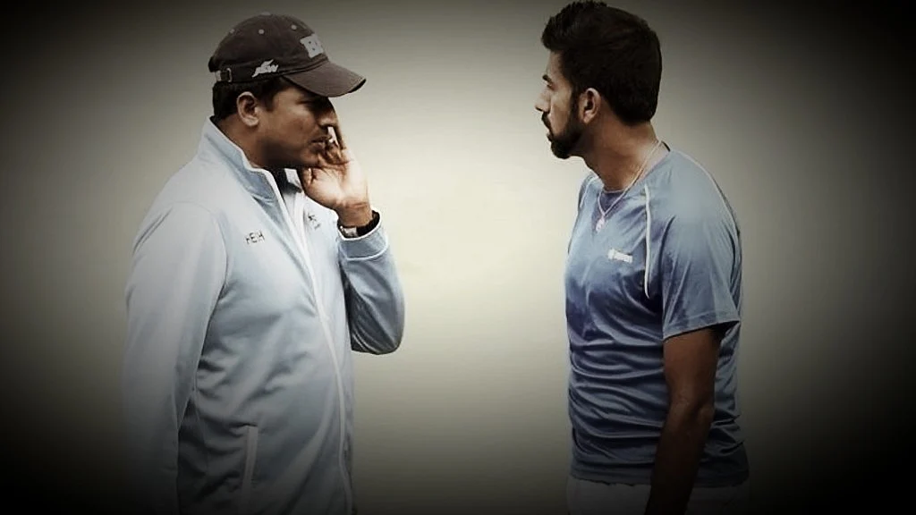 File image of India’s non-playing Davis Cup captain Mahesh Bhupati (left) with Rohan Bopanna.