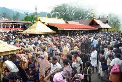 Heavy rush at Sabarimala at Sannidanam Valiya Nadapanthal on Mandalapooja day in Kerala. (Photo: IANS)