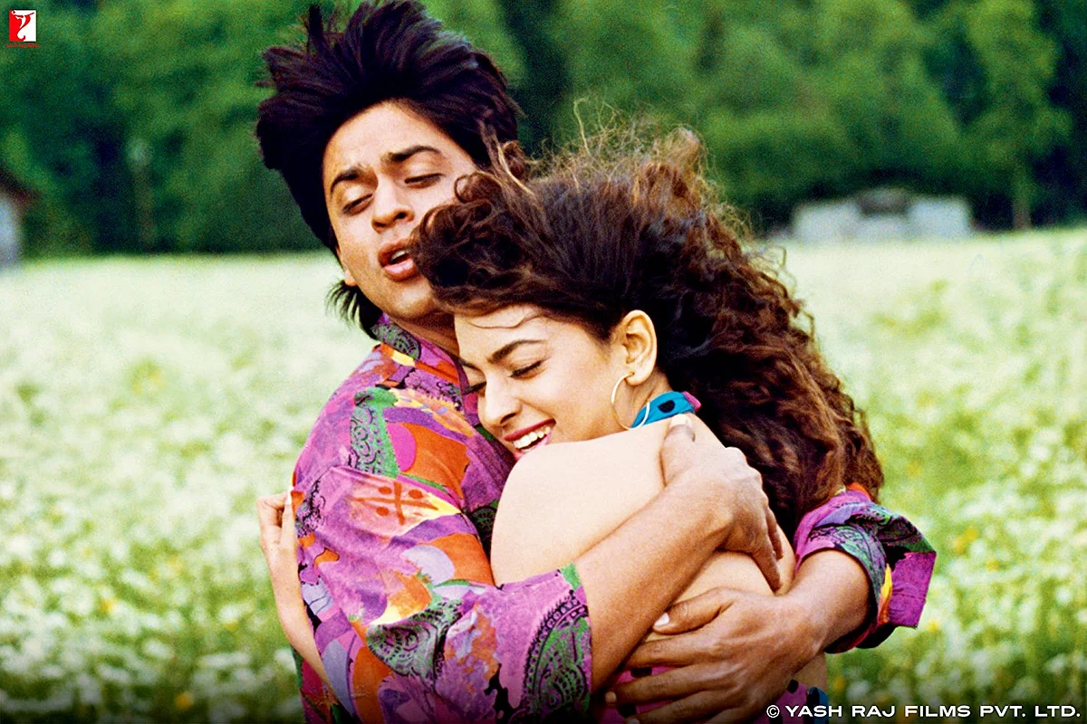 Shah Rukh Khan and Juhi Chawla in <i>Darr. </i>