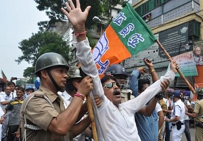 Sporadic violence during BJP's Bengal shutdown