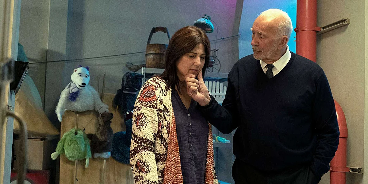 A still from <i>Kidding</i>.