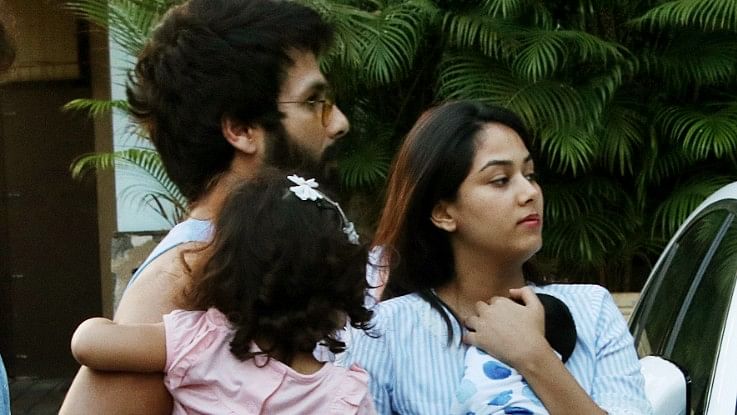 Shahid and Mira Kapoor with their children.&nbsp;