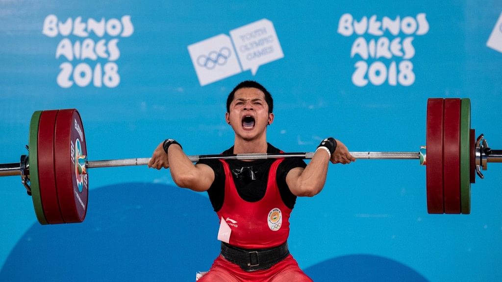The 15-year-old lifted a personal best total of 274kg (124kg +150kg) in the men’s 62kg weight category in Buenos Aires.