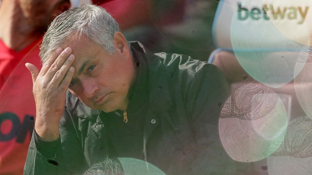 For the first time in his managerial career, Mourinho has gone winless for four consecutive home matches.