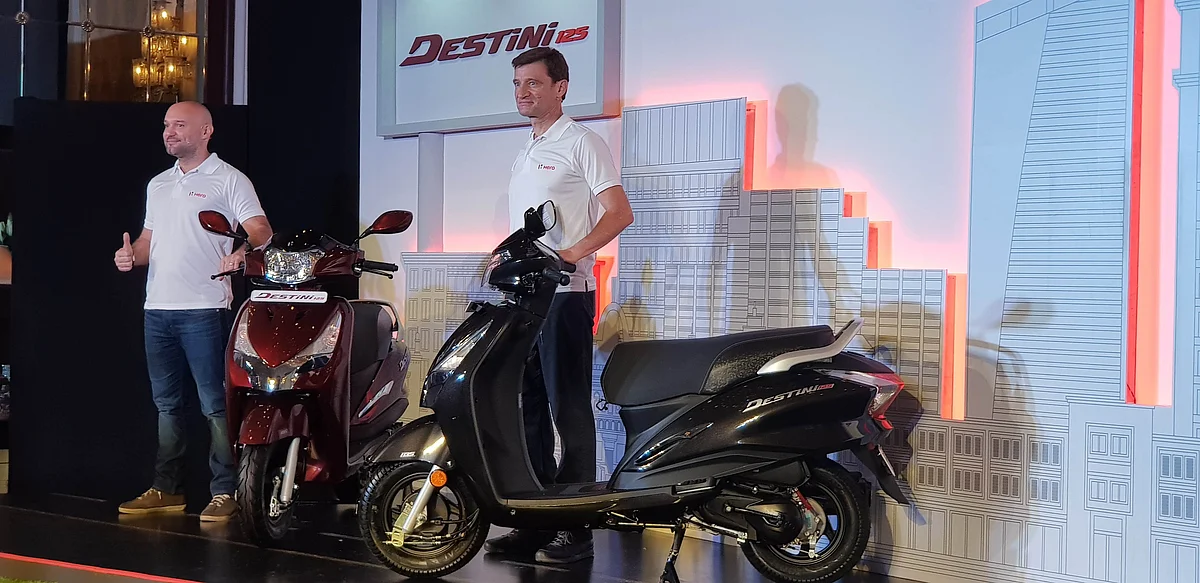 Marcus Braunsperger, CTO, Hero Motocorp (right) with Malo Le Masson, global head of product planning, at the launch of the Hero Destini 125.