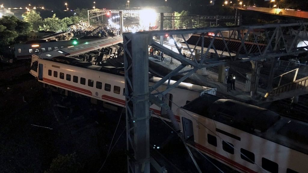 The Puyuma express train was carrying more than 300 passengers toward Taitung, a city on Taiwan’s southeast coast, when it went off the tracks on Sunday afternoon.