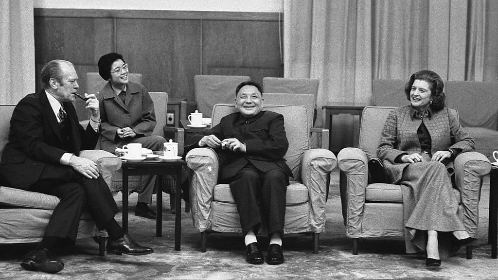 File image of President Gerald R Ford, First Lady Betty Ford, Vice Premier Deng Xiao Ping, and Deng’s interpreter having a conversation during an Informal meeting.