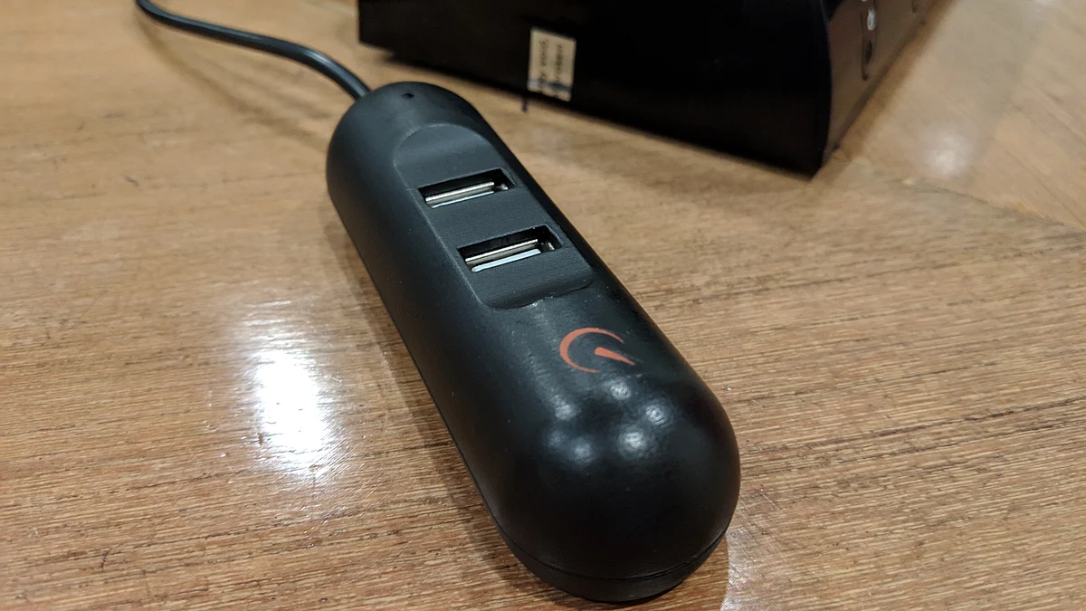 This accessory to connect Wi-Fi and Bluetooth receiver comes bundled with the STB.