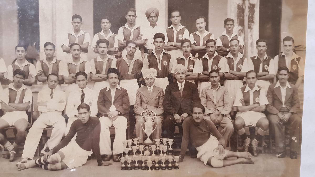 The ‘Bangalore Muslims’ was the first Indian Team to win the Rovers cup, India’s second oldest tournament, in 1937.