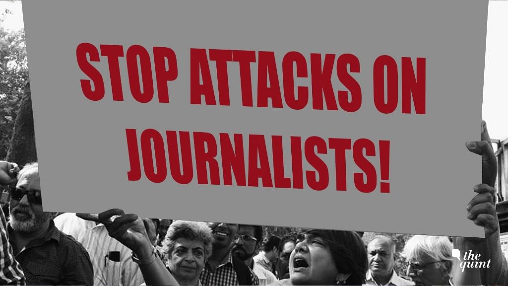 Journalists Thrashed  By Police Forces During Srinagar Encounter