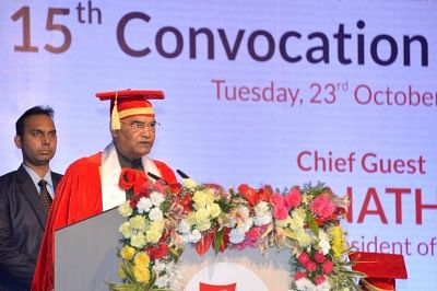 Pune: President Ram Nath Kovind addresses during the convocation of Symbiosis International University (SIU) in Pune, on Oct 23, 2018. (Photo: IANS/RB)
