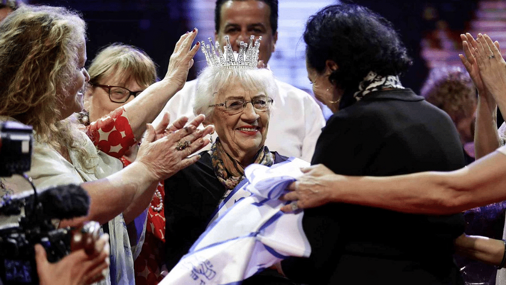 Tova Ringer during the ceremony where she won the Miss Holocaust Survivor pageant.