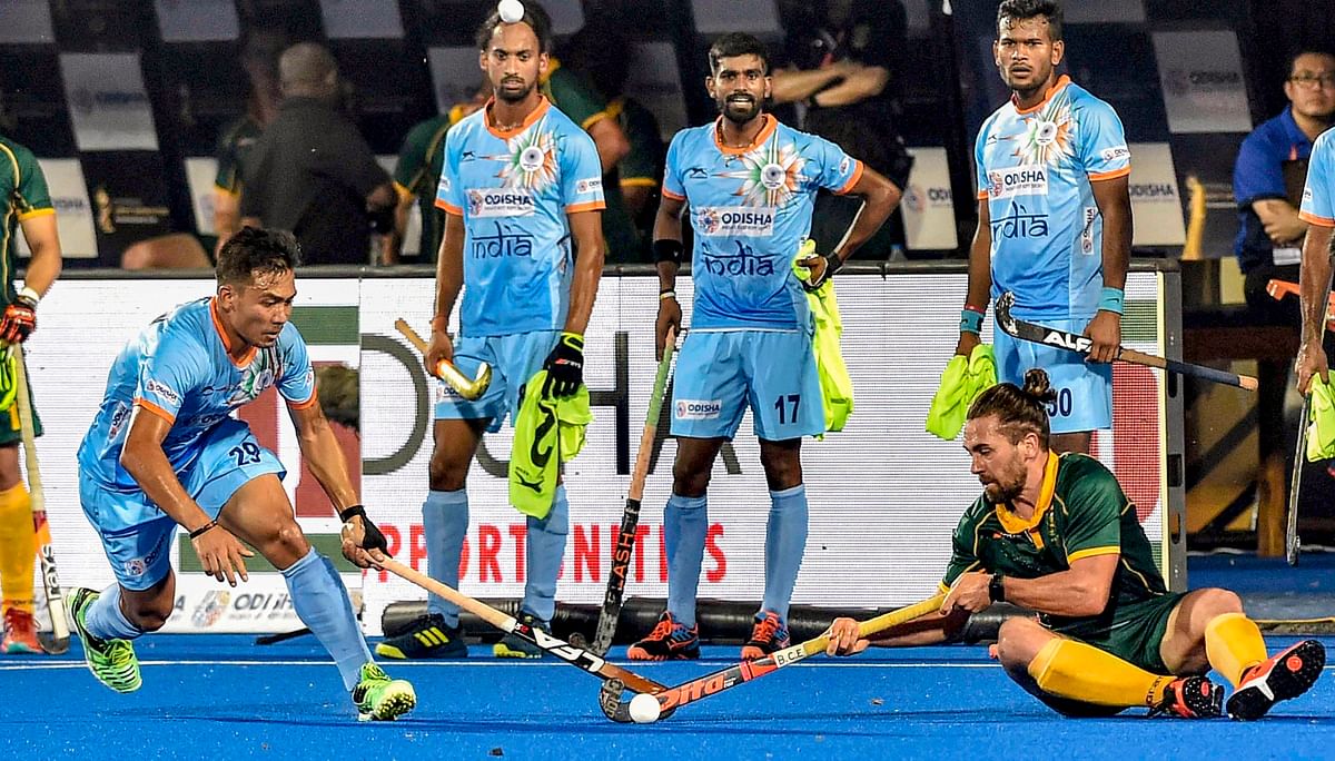 QBullet: India Win 1st Hockey WC Match; Farmers to Hold Protest 