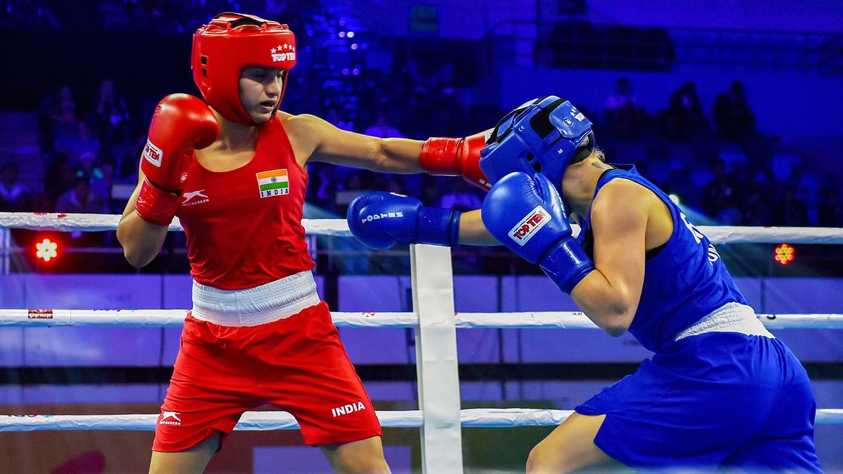 The fifth day’s proceedings were, however, marred by a judging controversy during Sonia Chahal’s bout.