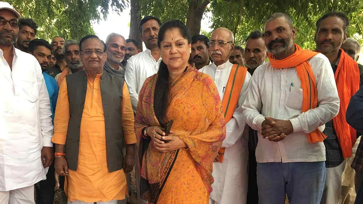 Yashodhara Raje Scindia, Minister of Commerce in MP Government