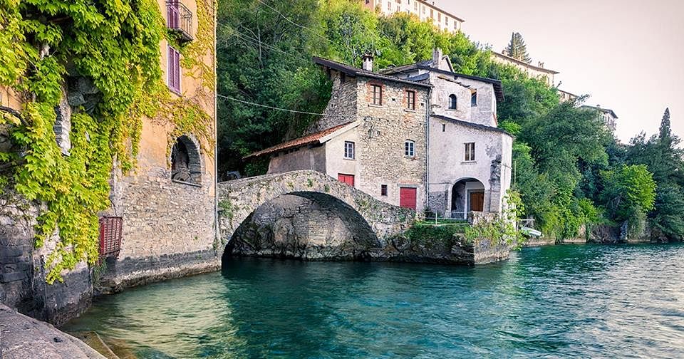 The official venue is Villa del Balbianello overlooking Lake Como in Italy.