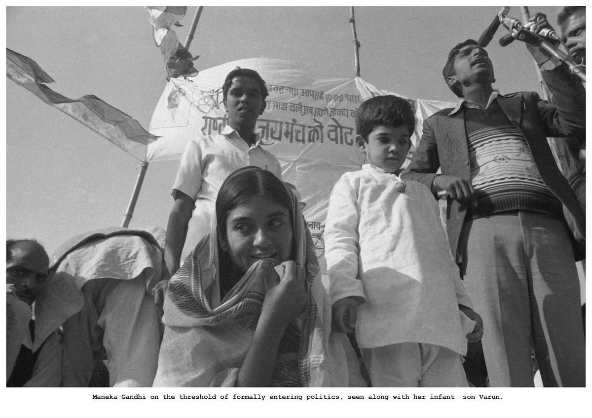 Catch the amazing photo-stories behind Indian politicians captured by Praveen Jain.