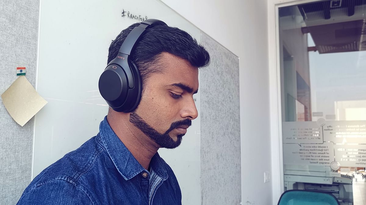 Which headphone is better - the Sony WH-1000MX3 or Bose QC35 II? We compare them in detail.