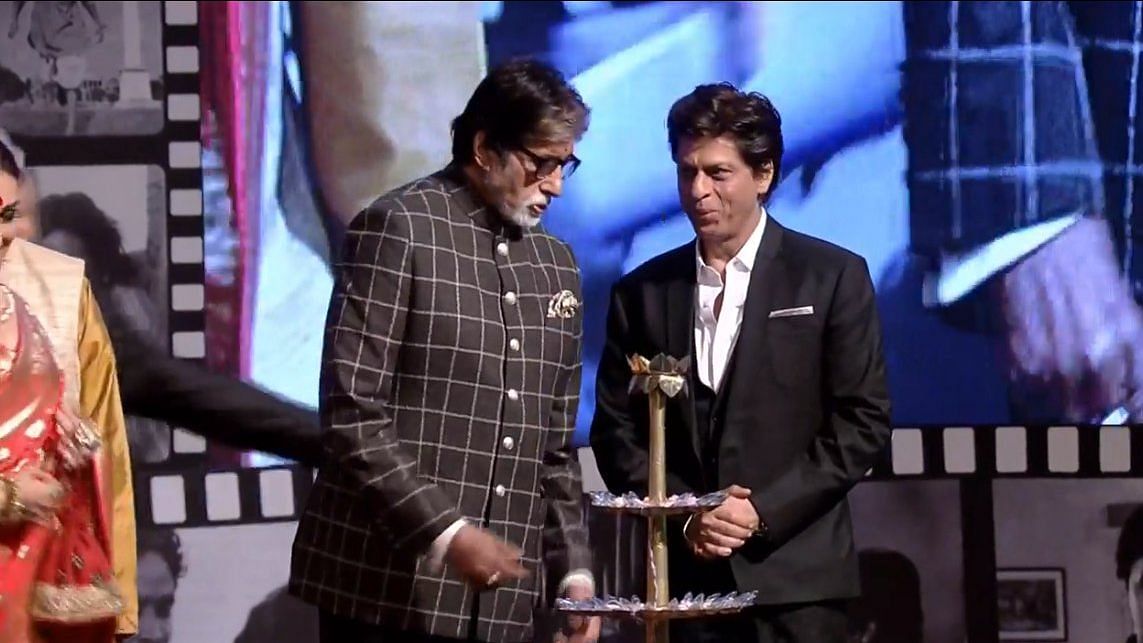 Shah Rukh Khan and Amitabh Bachchan at KIFF.&nbsp;