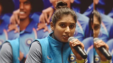 Mithali Raj Ramesh Powar Row Sunil Gavaskar Harsha Bhogle