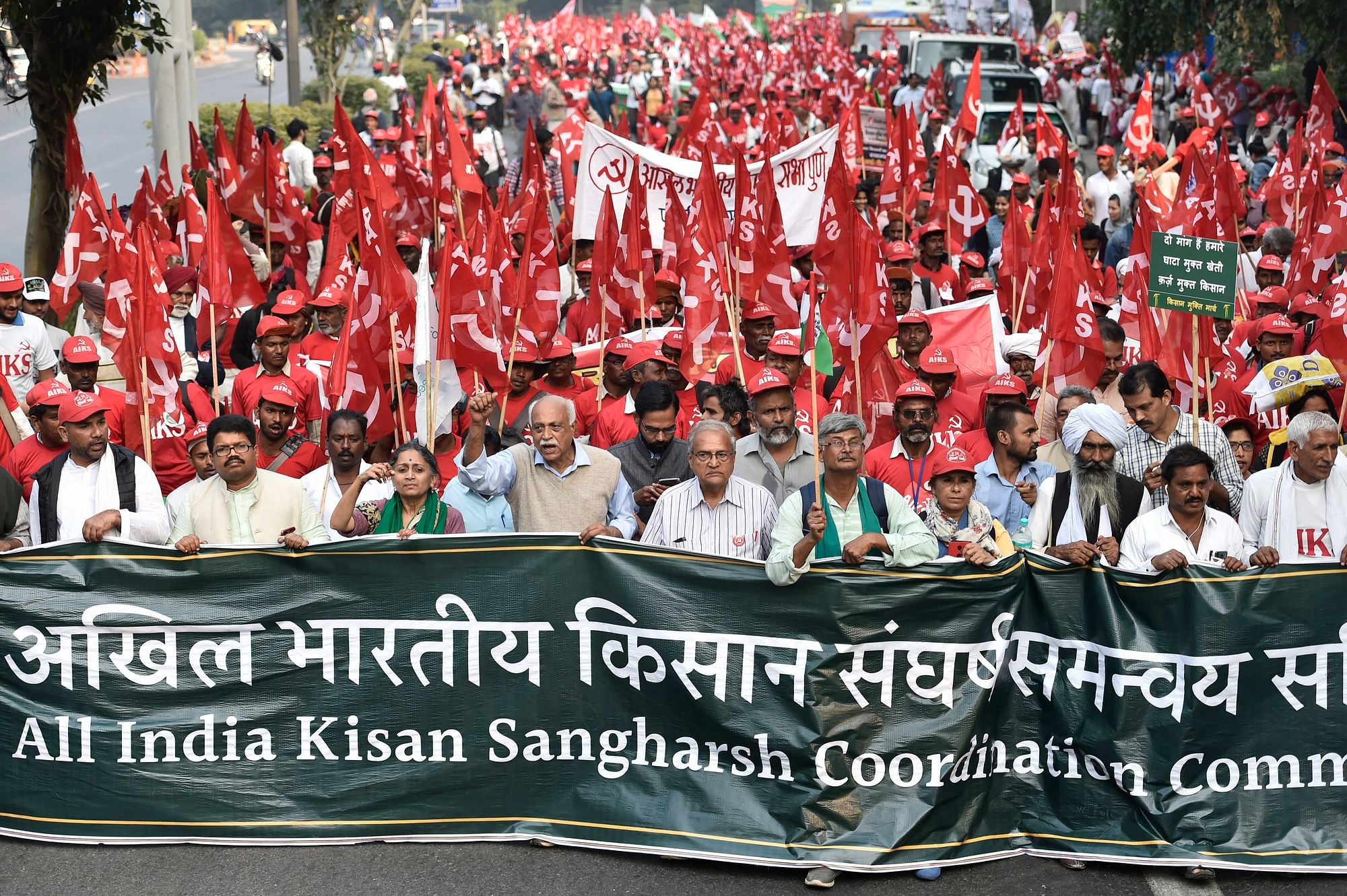 With the passing of the day, all the marchers poured in at Ramlila Ground in the heart of the city.