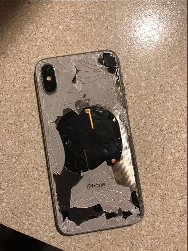 The iPhone X was put on charge while updating. After rebooting, grey smoke came out and the phone exploded.