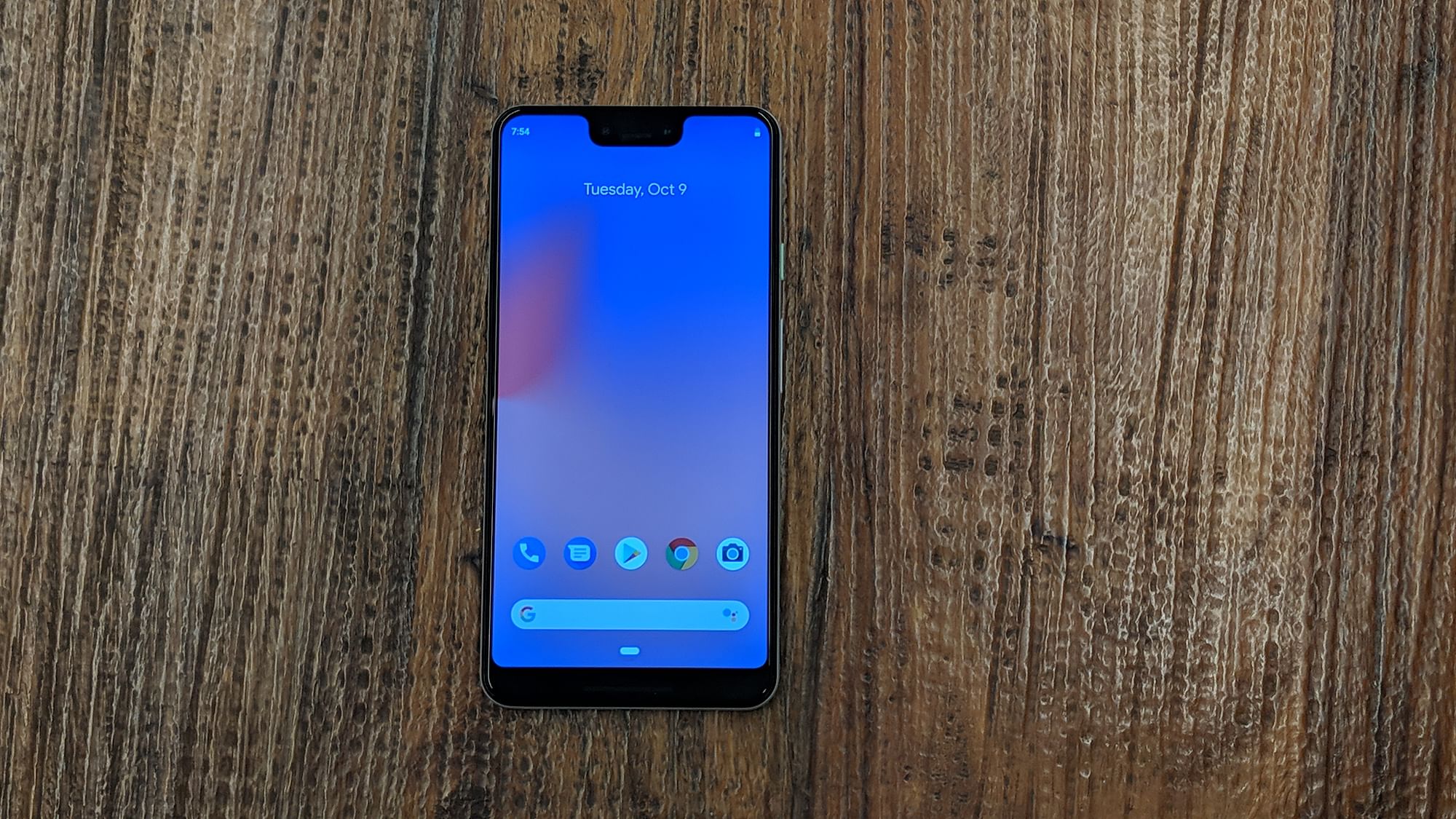Google Pixel 3 XL gets an OLED screen from Samsung this year.&nbsp;