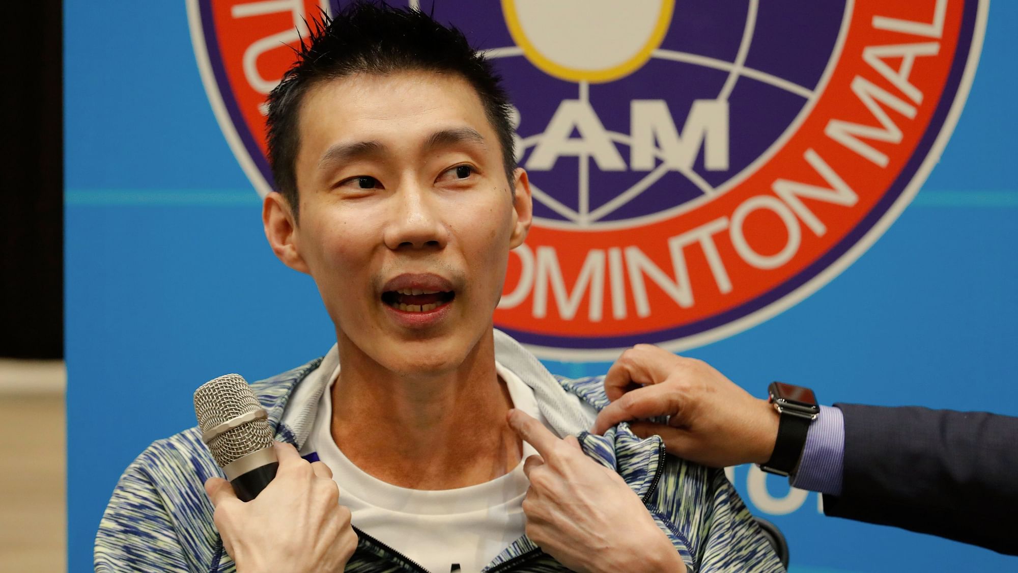 Lee Chong Wei speaks of his battle with cancer at a news conference in Kuala Lumpur