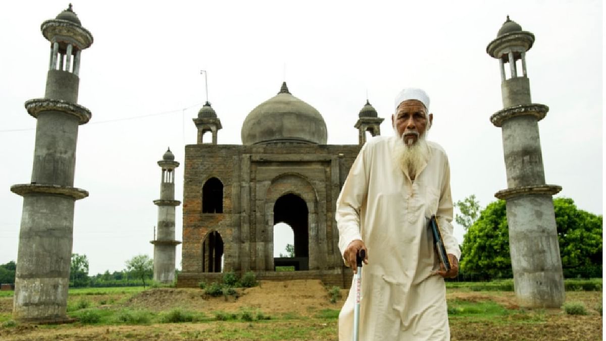 Man Who Built Mini Taj Mahal For Wife to be Buried Beside Her