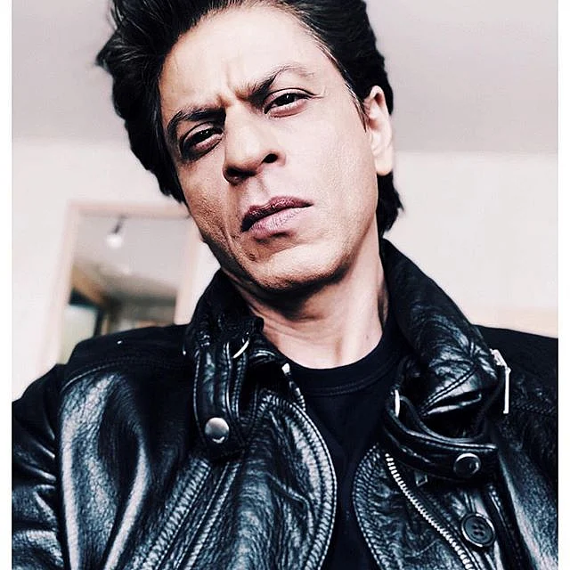 No one charms like Khan can.