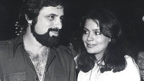 Zeenat Aman Birthday: How Sanjay Khan Went Blank on the Assault on Zeenat Aman