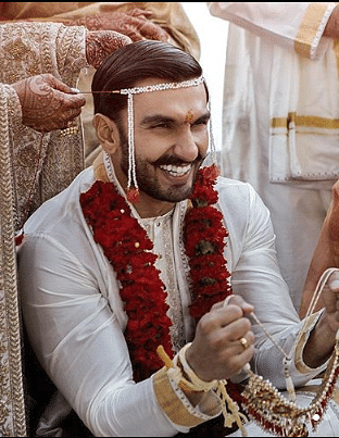 ranveer singh engagement dress