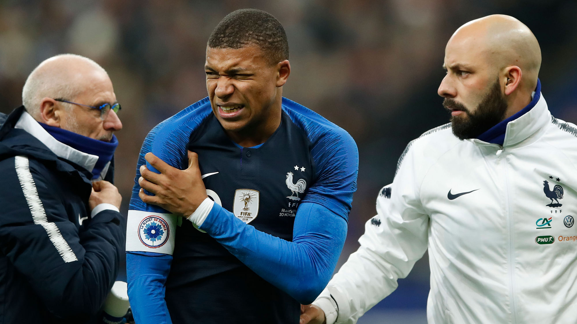 Kylian Mbappe had to leave the game with a shoulder injury.