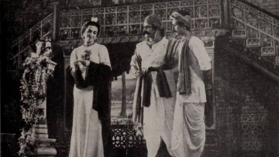 73 Years On, Prithviraj Kapoor’s Iconic ‘Deewar’ Returns to Stage