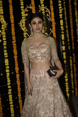 Mumbai: Actress Mouni Roy during a Diwali party hosted by Ekta Kapoor at her residence in Juhu, Mumbai on Nov 6, 2018. (Photo: IANS)